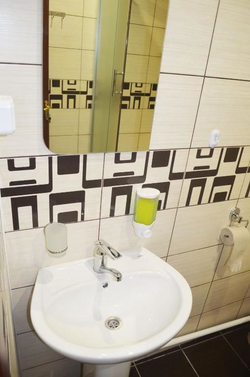 Хостелы Hostel VIP Na Pestelya, 11 Винница